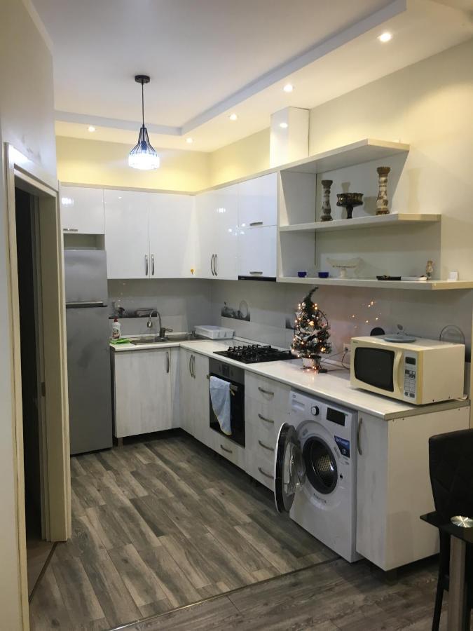 Apartment On Khimshiashvili 11A Batumi Exterior foto